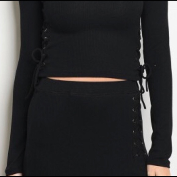 Black lace up skirt and top - Picture 3 of 3
